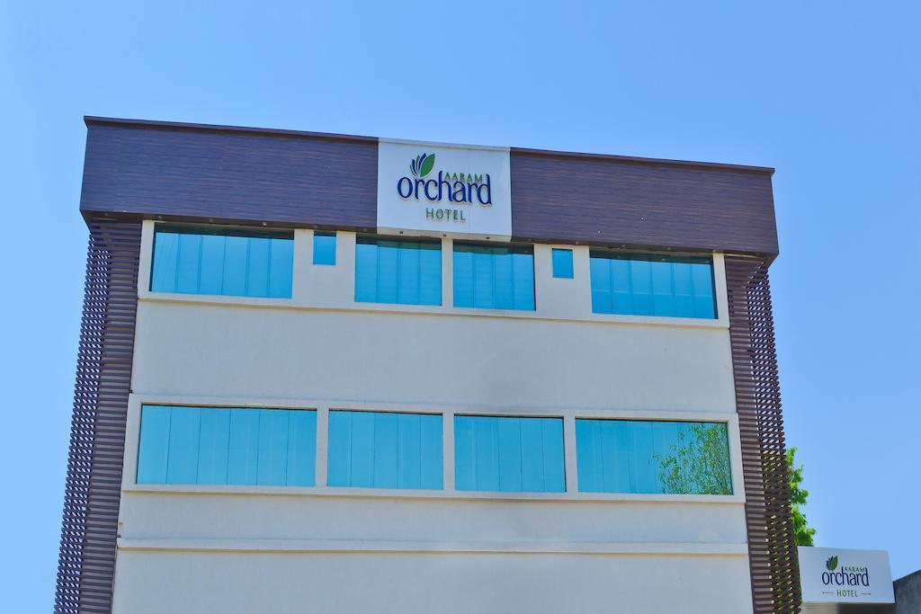 Hotel Aaram Orchard Ahmedabad Exterior foto