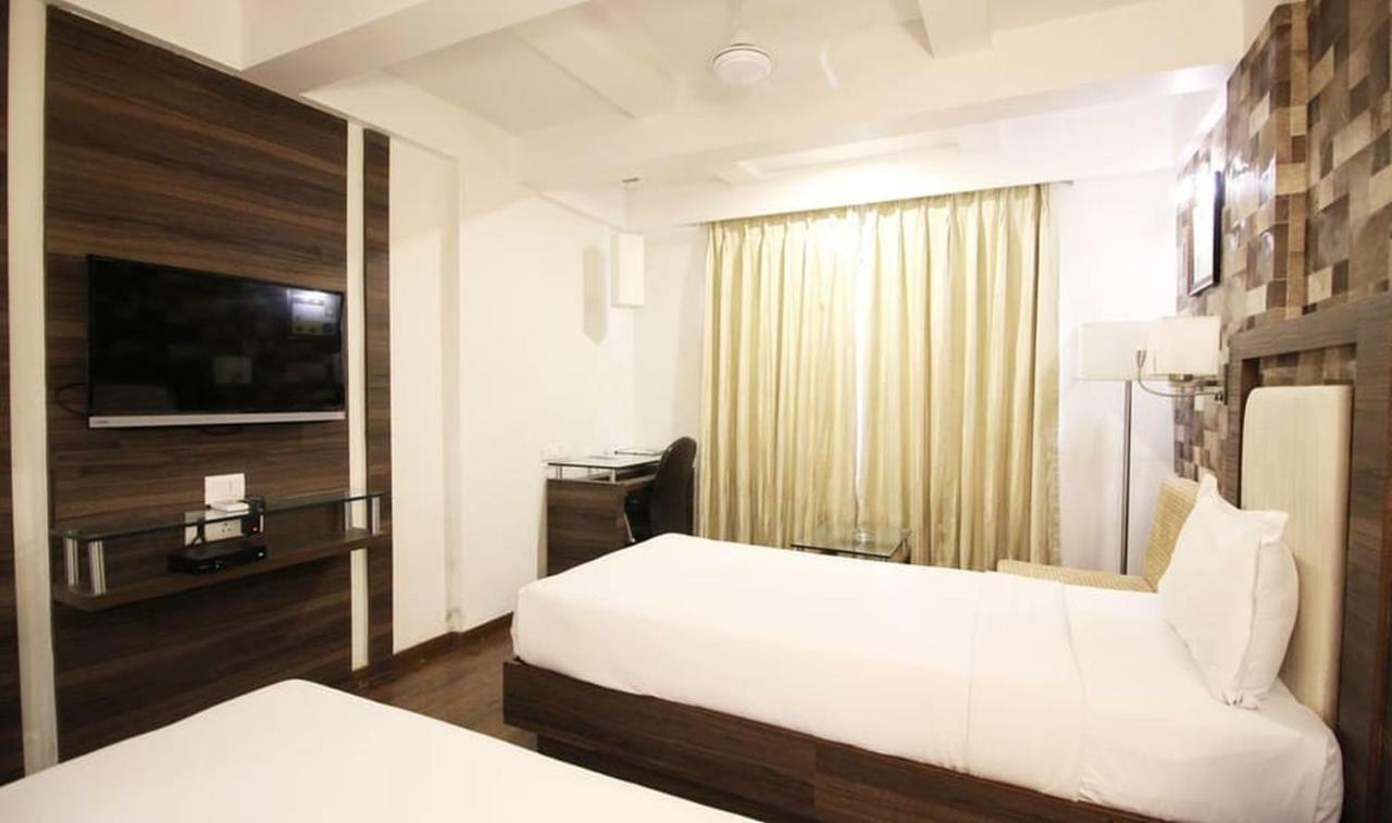 Hotel Aaram Orchard Ahmedabad Exterior foto